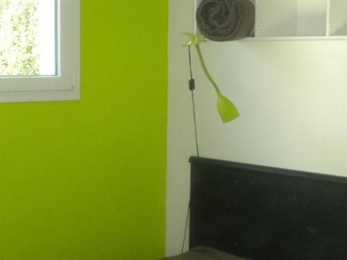 Appartements De L'Auberge Du Chemin De Fer Lanester Exteriör bild